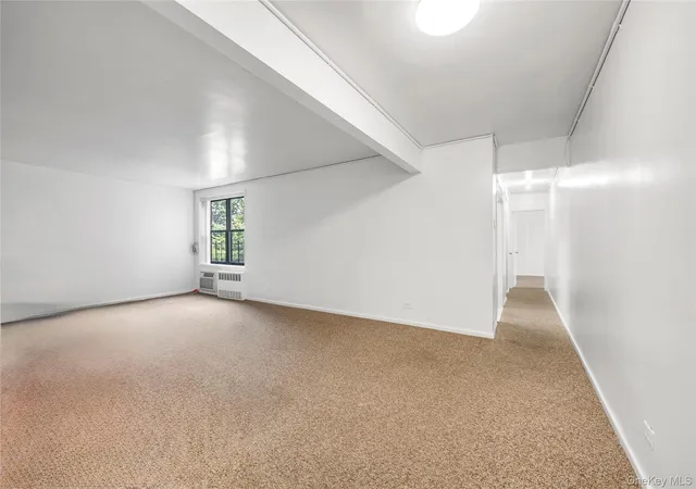 Photo 3 of House for sale at 224-24 Union Turnpike #3K, New York, NY 11364 | MLS# 1039872 | Listing updated on 2026-08-22