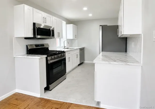 House for sale at 101 Highland Ave #3P, Yonkers, NY 10705 | MLS# 1039876 | Listing updated on 2026-10-08