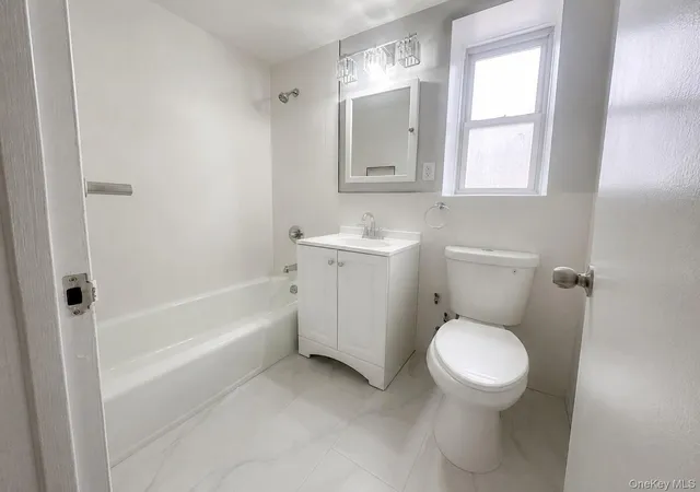 Photo 4 of House for sale at 101 Highland Ave #3P, Yonkers, NY 10705 | MLS# 1039876 | Listing updated on 2026-10-08
