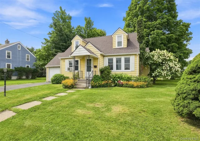 Photo 3 of Single family home for sale at 5 Dewitt St, Wawarsing, NY 12428 | MLS# 1039914 | Listing updated on 2026-08-20