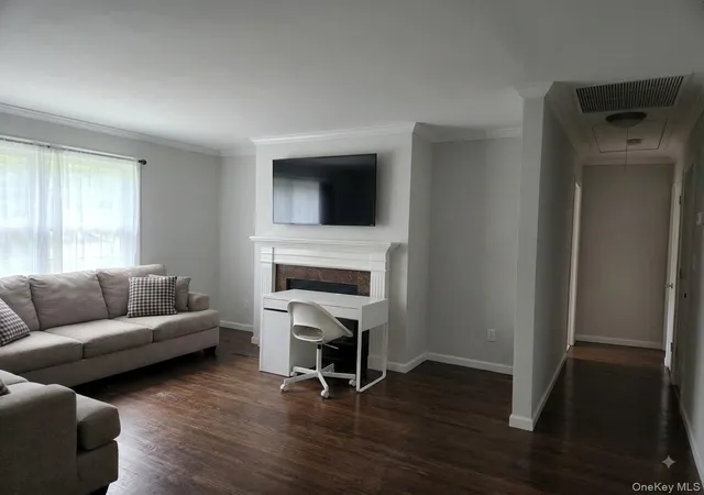 Photo 2 of Sale Pending at 22 Lindron Ave, Smithtown, NY 11787 | MLS# 1039961 | Listing updated on 2026-09-08