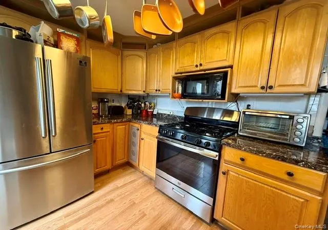 Photo 3 of Single family home for sale at 30 W 11th Road, New York, NY 11693 | MLS# 1039983 | Listing updated on 2026-08-19