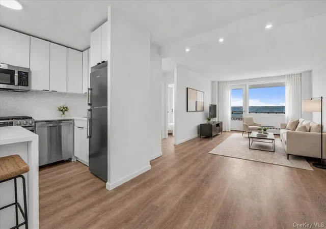 Photo 2 of Condo for sale at 5800 Arlington Ave #16L, New York, NY 10471 | MLS# 1040010 | Listing updated on 2026-08-20