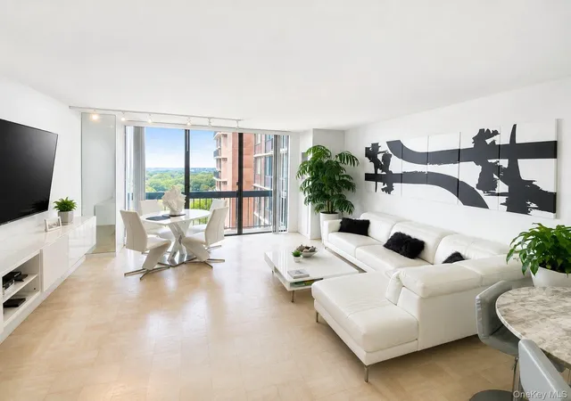 Photo 3 of Sale Pending at 27010 Grand Central Pkwy #20T, New York, NY 11005 | MLS# 1040017 | Listing updated on 2026-10-08