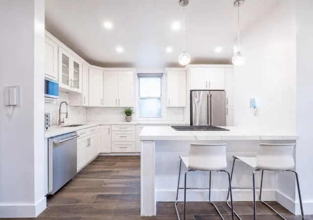 Photo 3 of House for sale at 63-11 Queens Blvd #A-3, New York, NY 11377 | MLS# 1040024 | Listing updated on 2026-10-04