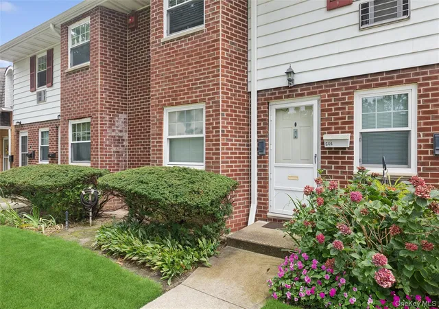 1st image of 10 Glen Hollow Dr #C44, Brookhaven, NY 11742 | MLS# 1040029