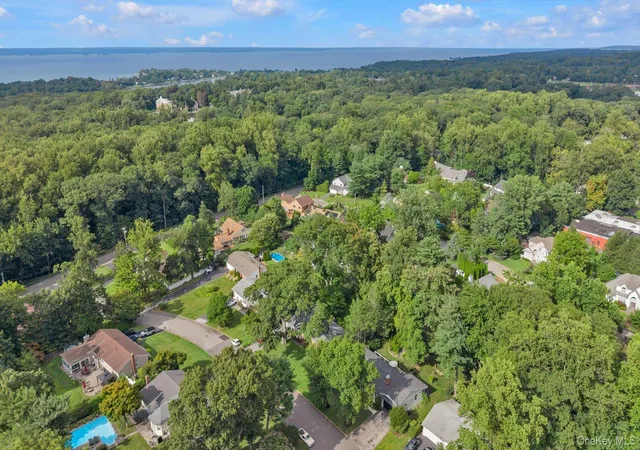 Photo 17 of Single family home for sale at 28 Reynolds Rd, Glen Cove, NY 11542 | MLS# 1040093 | Listing updated on 2026-09-02