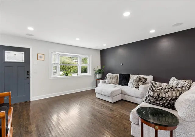 Photo 3 of Sale Pending at 25 N Ocean Ave, Brookhaven, NY 11934 | MLS# 1040135 | Listing updated on 2026-09-24