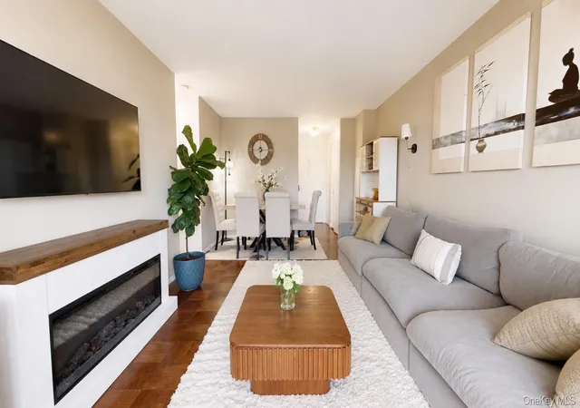 Photo 3 of Condo for sale at 175 20 Wexford Ter #10D, New York, NY 11432 | MLS# 1040140 | Listing updated on 2026-08-19