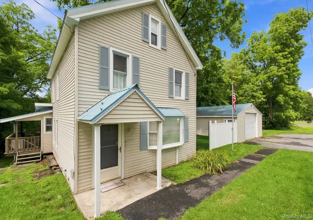 Photo 1 of Single family home for sale at 344 Broadway, Esopus, NY 12487 | MLS# 1040145 | Listing updated on 2026-10-08