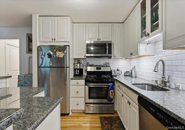 Photo 4 of House for sale at 16 Scenic Dr #K, Cortlandt, NY 10520 | MLS# 1040150 | Listing updated on 2026-08-22