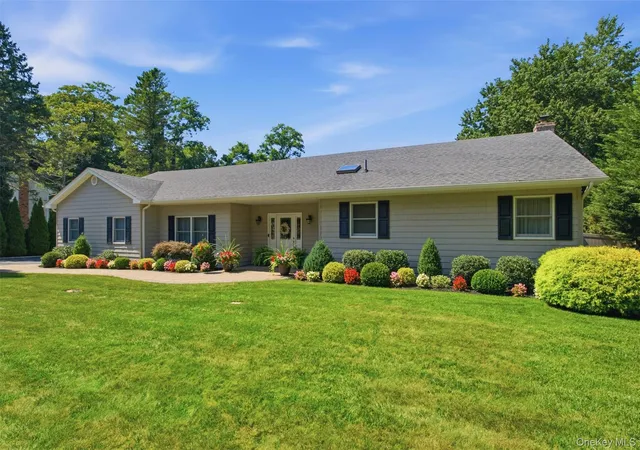 2nd image of 15 Brandywine Dr, Brookhaven, NY 11733 | MLS# 1040156