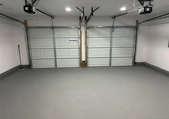 16th image of 5 Orleans Grn, Brookhaven, NY 11727 | MLS# 1040239
