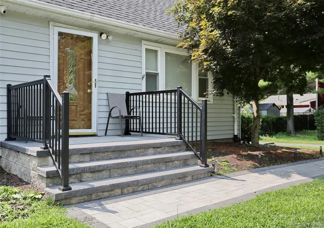 Photo 3 of Single family home for sale at 1 Stemmer Ln, Ramapo, NY 10901 | MLS# 1040242 | Listing updated on 2026-10-16