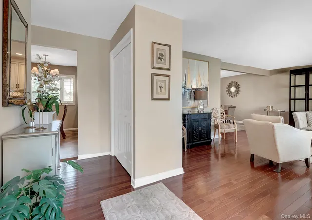 Photo 3 of Single family home for sale at 34 Admiral Rd, Oyster Bay, NY 11758 | MLS# 1040243 | Listing updated on 2026-09-29