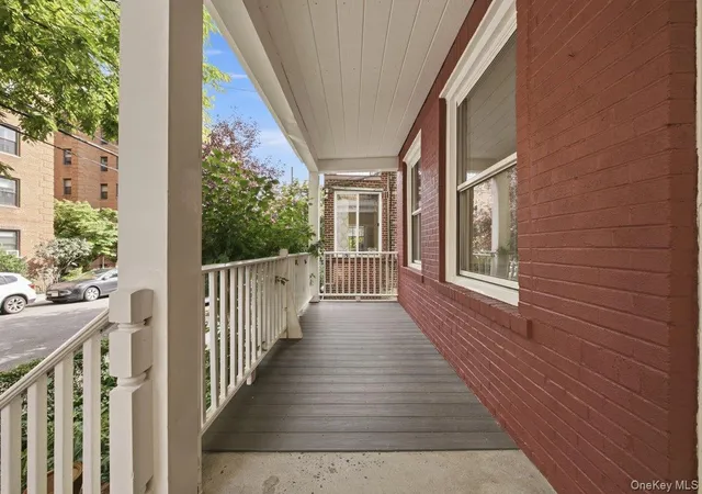 Photo 4 of Sale Pending at 3633 Greystone Ave, New York, NY 10463 | MLS# 1040247 | Listing updated on 2026-09-27