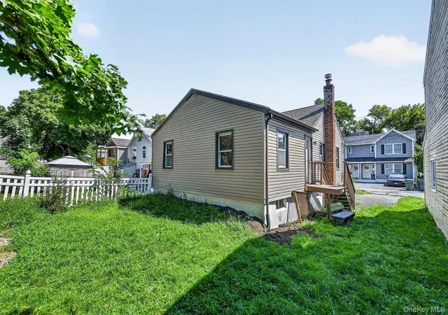 32nd image of 83 Center St, Highlands, NY 10928 | MLS# 1040293