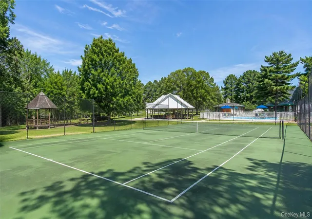 Listing Photo 2 - Condo for sale in building located at 53 Vlg Cir E, Brookhaven, NY 11949 - Unit #E053
