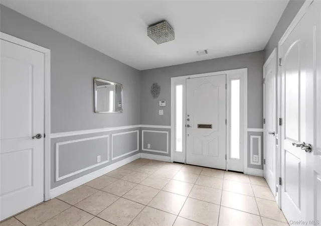 Photo 3 of Single family home for sale at 647 Jarvis Ave, New York, NY 11691 | MLS# 1040340 | Listing updated on 2026-10-07