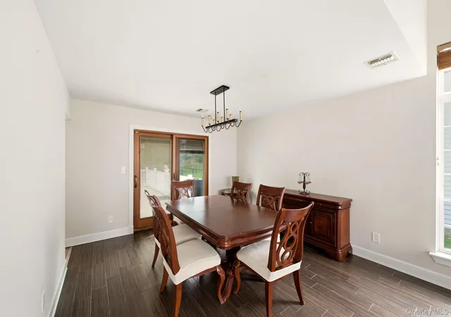 Photo 4 of Condo for sale at 215 Fairfield Dr E, Islip, NY 11741 | MLS# 1040345 | Listing updated on 2026-10-01