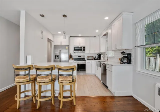 Listing Photo 4 - Condo for sale in building located at 845 E Walnut St, Long Beach, NY 11561