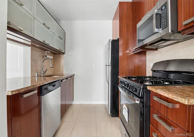 Photo 2 of Condo for sale at 33-30 61st Street #105, New York, NY 11377 | MLS# 1040394 | Listing updated on 2026-09-27