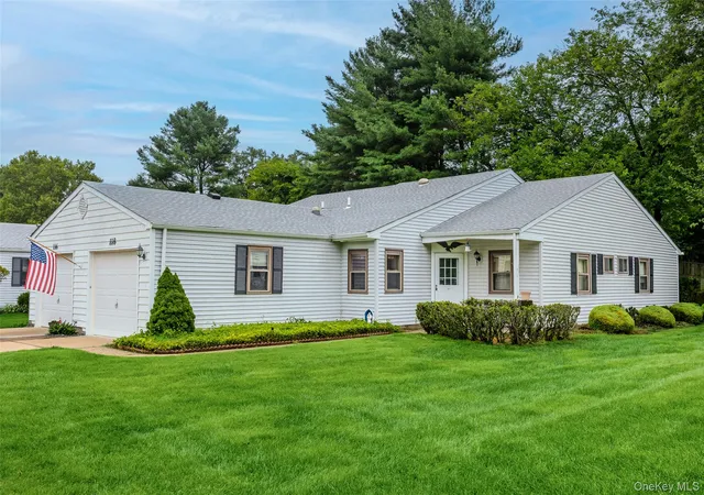 1st image of 118 Knolls Dr, Brookhaven, NY 11790 | MLS# 1040423
