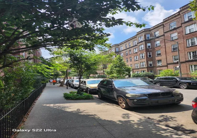 Photo 2 of Condo for sale at 35 21 79st #1L, New York, NY 11372 | MLS# 1040429 | Listing updated on 2026-08-26