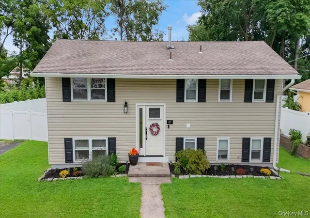 2nd image of 47 Chestnut Oval, Orangetown, NY 10962 | MLS# 1040463