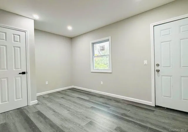 27th image of 2938 Bouck Ave, New York, NY 10469 | MLS# 1040489