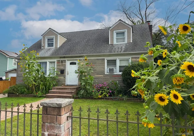 Photo 1 of Single family home for sale at 162 Princeton St, Hempstead, NY 11550 | MLS# 1040497 | Listing updated on 2026-09-05