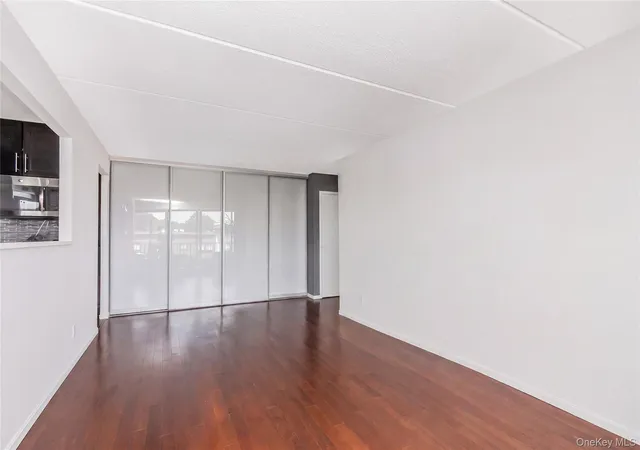 Photo 2 of Condo for sale at 1155 Warburton Ave #5A, Yonkers, NY 10701 | MLS# 1040500 | Listing updated on 2026-10-25