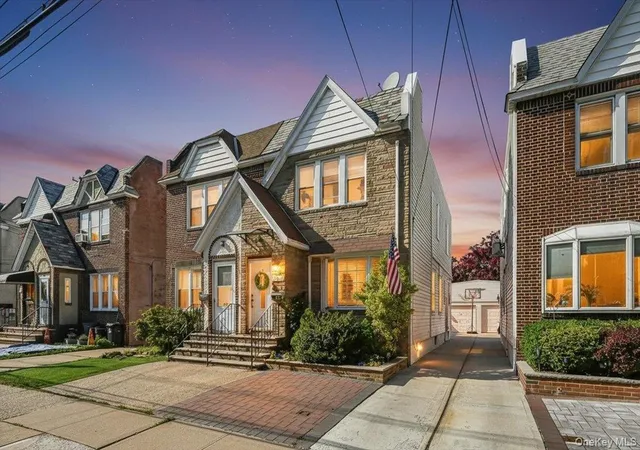 Single family home for sale at 244-37 89th Avenue, New York, NY 11426 | MLS# 1040510