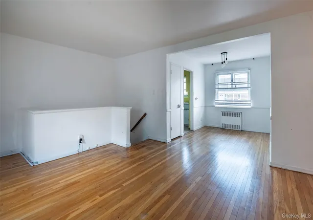 Photo 4 of House for sale at 225-24 Manor Rd #814, New York, NY 11427 | MLS# 1040514 | Listing updated on 2026-10-08