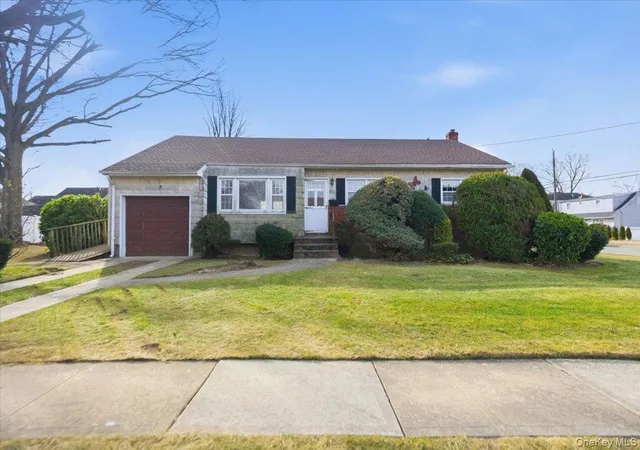 Photo 1 of Sale Pending at 2 Mcleod St, Oyster Bay, NY 11762 | MLS# 1040516 | Listing updated on 2026-09-04