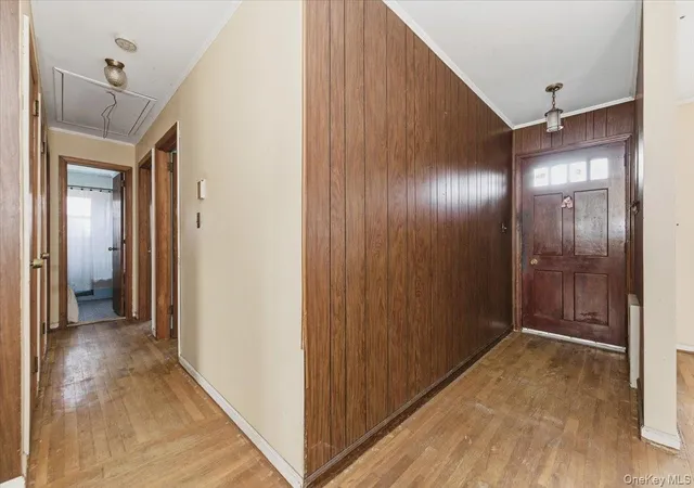 Photo 2 of Sale Pending at 2 Mcleod St, Oyster Bay, NY 11762 | MLS# 1040516 | Listing updated on 2026-09-04