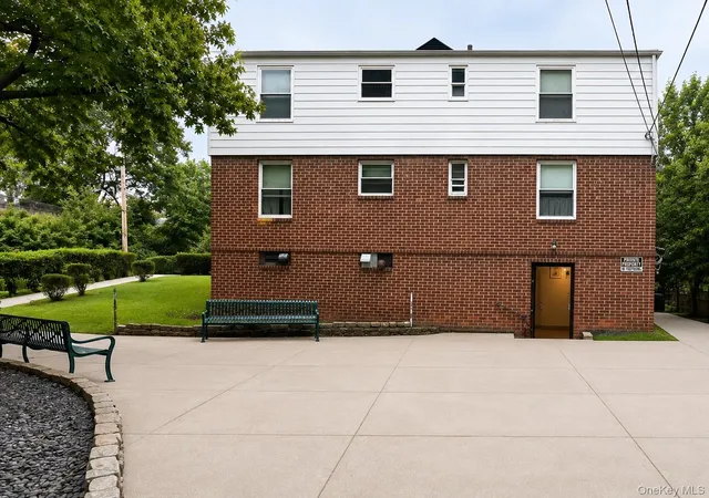 Photo 22 of Condo for sale at 219 Rumsey Rd #2A, Yonkers, NY 10705 | MLS# 1040520 | Listing updated on 2026-09-02