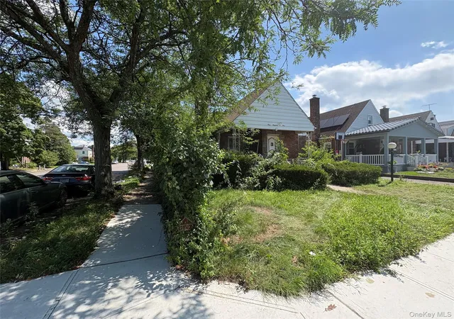 Photo 2 of Single family home for sale at 11901 223rd Street, New York, NY 11411 | MLS# 1040525 | Listing updated on 2026-08-23