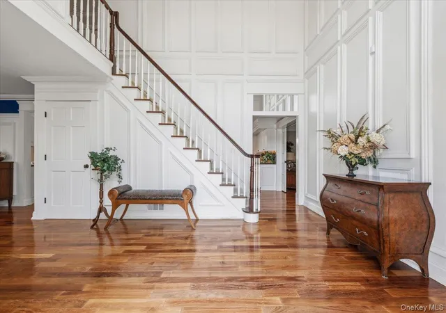 Photo 3 of Single family home for sale at 7 The Keel, Islip, NY 11730 | MLS# 1040562 | Listing updated on 2026-08-20
