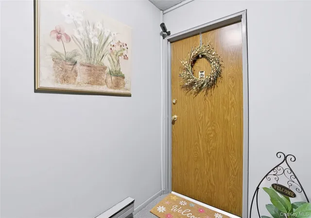 3rd image of 14 Crescent Dr #55, Haverstraw, NY 10984 | MLS# 1040566