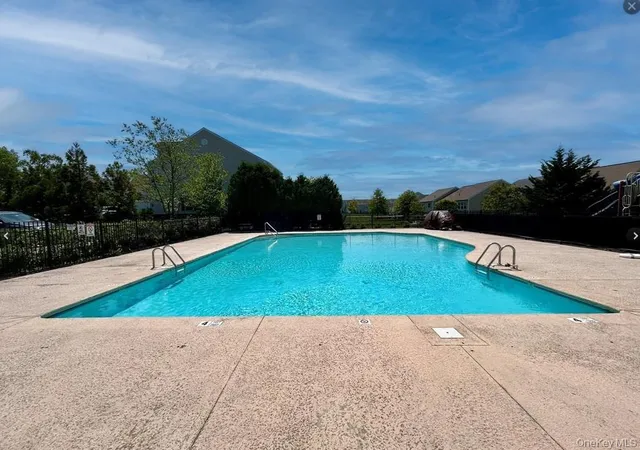 Photo 29 of Sale Pending at 10 Bainbridge Pl #704, Newburgh (Town), NY 12550 | MLS# 1040570 | Listing updated on 2026-09-19