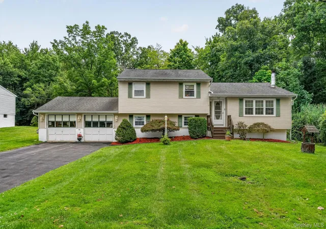 1st image of 22 Elliott Pl, Wawayanda, NY 10958 | MLS# 1040572