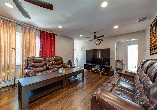 5th image of 429 Ontario St, Islip, NY 11779 | MLS# 1040582