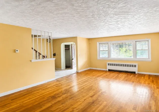 2nd image of 3029 Matthews Ave, New York, NY 10467 | MLS# 1040592