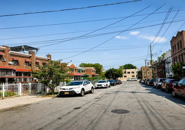 10th image of 3029 Matthews Ave, New York, NY 10467 | MLS# 1040592