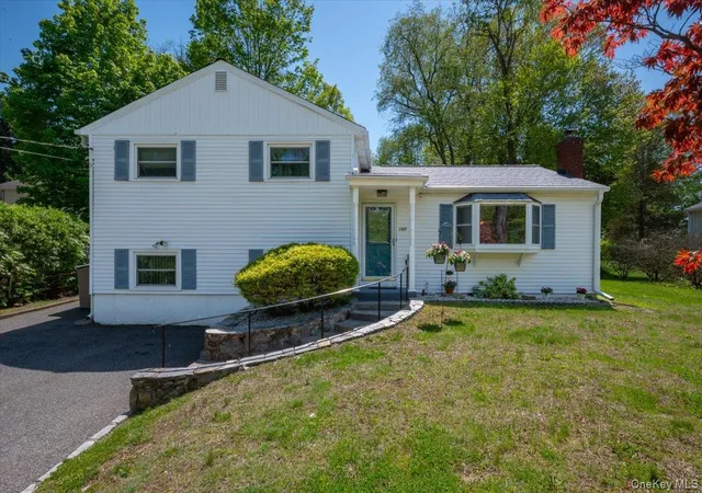 Photo 1 of Single family home for sale at 147 Lockwood Rd, Cortlandt, NY 10567 | MLS# 1040599 | Listing updated on 2026-09-07