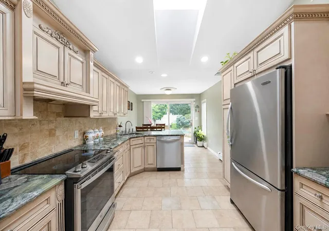 Photo 3 of Sale Pending at 49 Village Dr, Oyster Bay, NY 11753 | MLS# 1040601 | Listing updated on 2026-10-10