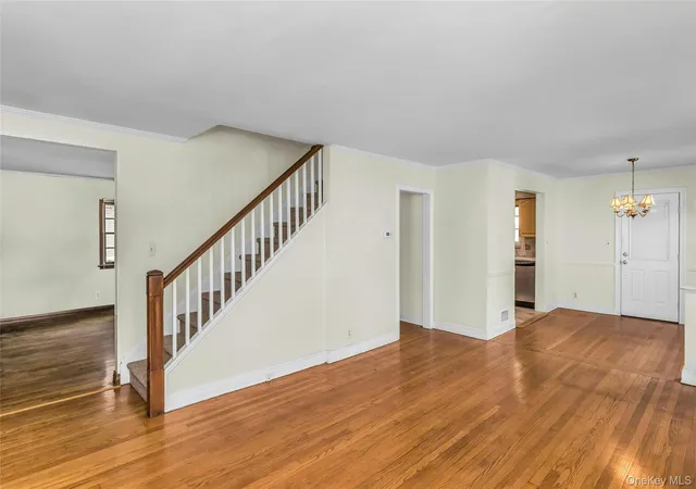 Photo 4 of Sale Pending at 26 Ridge Dr, North Hempstead, NY 11030 | MLS# 1040637 | Listing updated on 2026-09-17