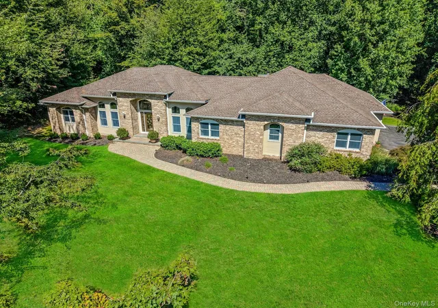 Photo 1 of Sale Pending at 6 Marycrest Rd, Orangetown, NY 10994 | MLS# 1040656 | Listing updated on 2026-10-07