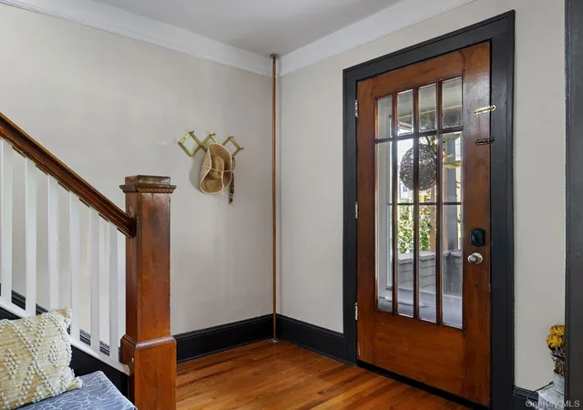 Photo 3 of Sale Pending at 21 Manor Pl, Kingston, NY 12401 | MLS# 1040707 | Listing updated on 2026-09-18